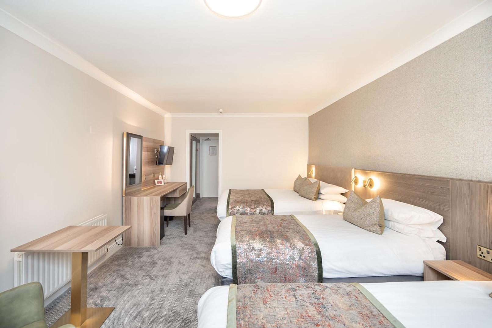 Brandon House Hotel ニュー・ロス エクステリア 写真