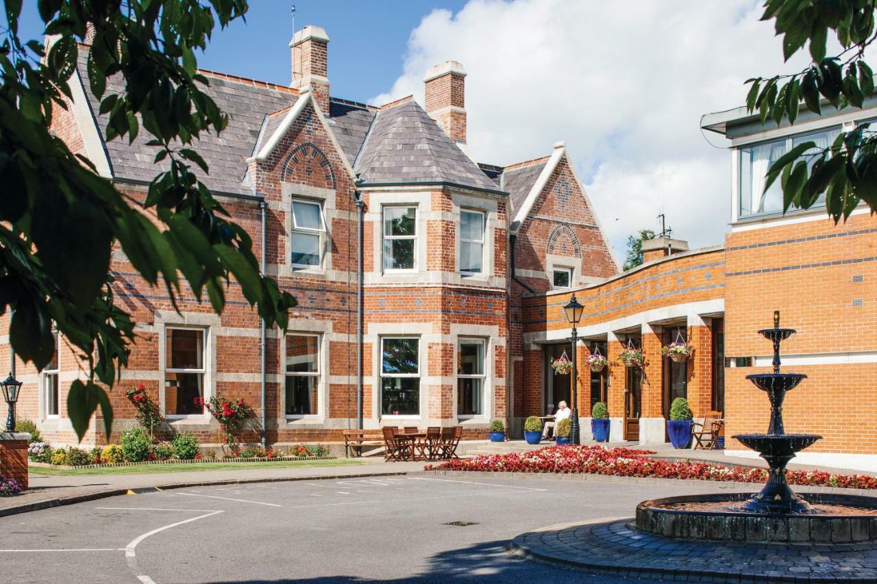 Brandon House Hotel ニュー・ロス エクステリア 写真